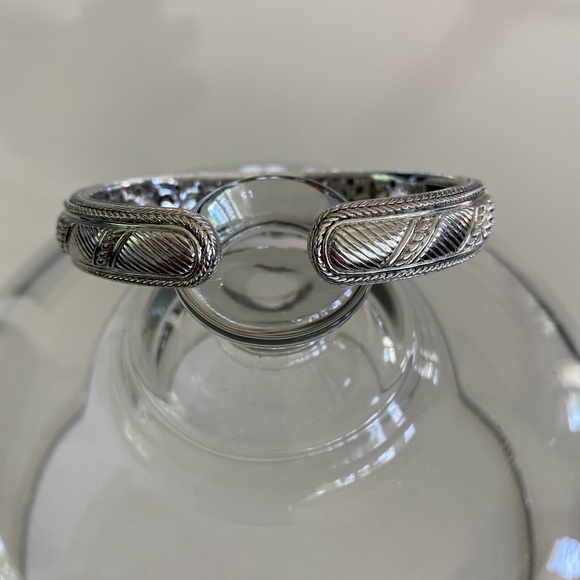 Judith Ripka Classic Hinged Cuff Bracelet in Sterling Silver - Picture 2 of 10